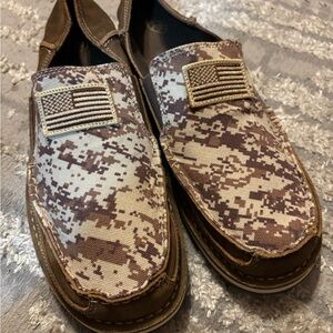 Ariat Men's Brown and Tan Slip-On Loafers